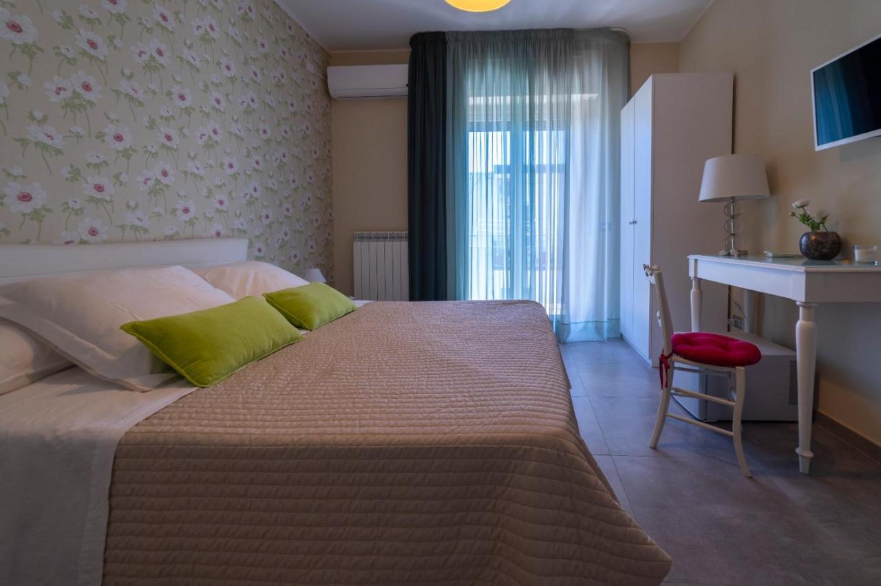 B&B Attico 160 카타니아 외부 사진
